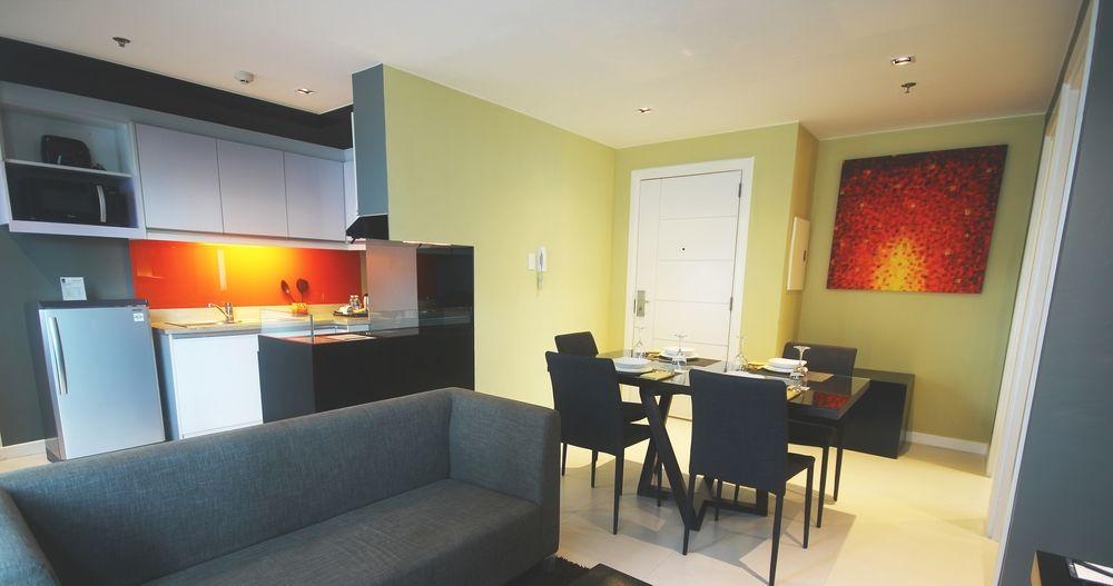 Kl Serviced Residences Managed By Hii Makati City Exterior photo